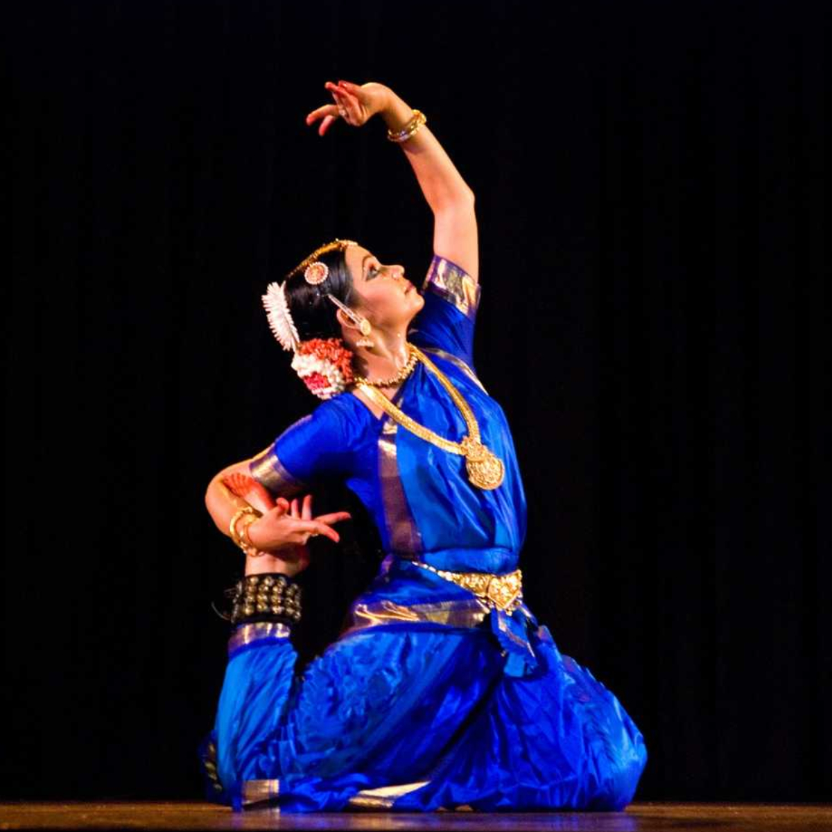 Mohiniyattam